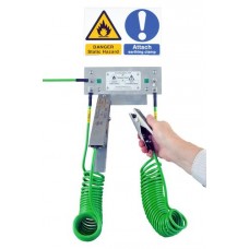 Stenska konzola za do 2 ozemljitvena kabla, z ozemljitvenim priključkom in mestom za shranjevanje kabla, nerjaveče jeklo Stenska konzola za do 2 ozemljitvena kabla, z ozemljitvenim priključkom in mestom za shranjevanje kabla, nerjaveče jeklo