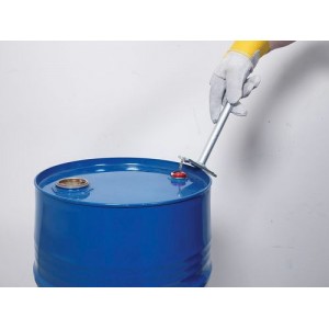 Kombinirani ključ za odpiranje tesnilnih pokrovčkov in zapiral na sodih