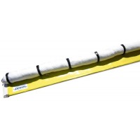 DENSORB štiri vpojne kače (3 m x 130 mm) v kombinaciji z naftno pregrado (12 m x 300 mm) DENSORB štiri vpojne kače (3 m x 130 mm) v kombinaciji z naftno pregrado (12 m x 300 mm)