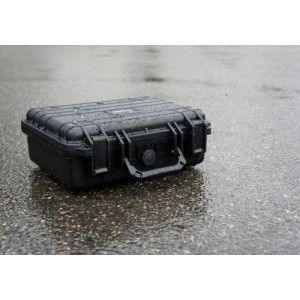 Zaščitni kovček iz umetne mase (PP), črn, s penastimi vložki, 28 litrov Zaščitni kovček iz umetne mase (PP), črn, s penastimi vložki, 28 litrov