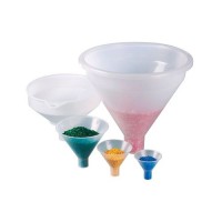 Lijak za prah iz PP, zunanji premer 100 mm, 12 kosov Lijak za prah iz PP, zunanji premer 100 mm, 12 kosov